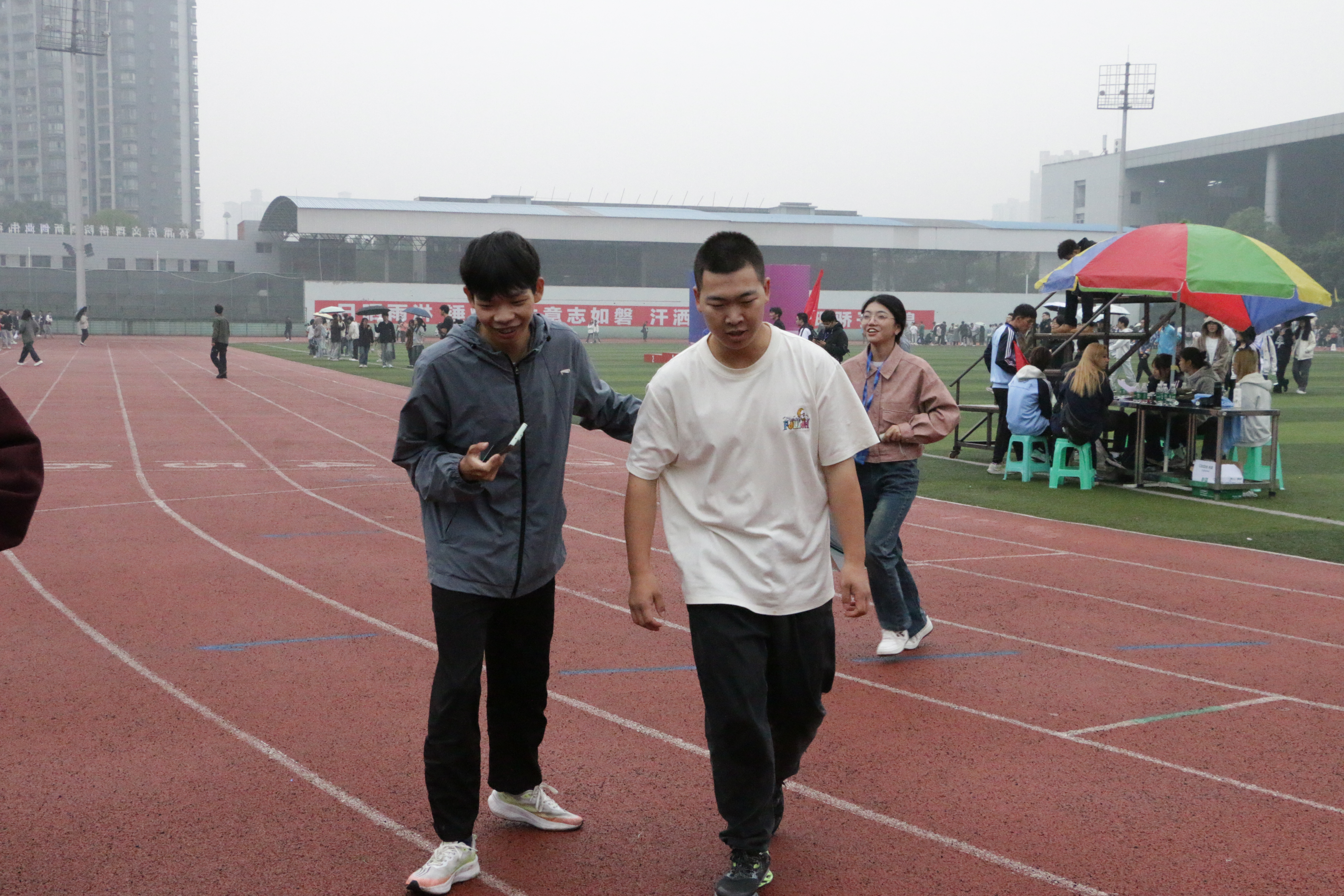kOyA_1731372912079003771.jpg